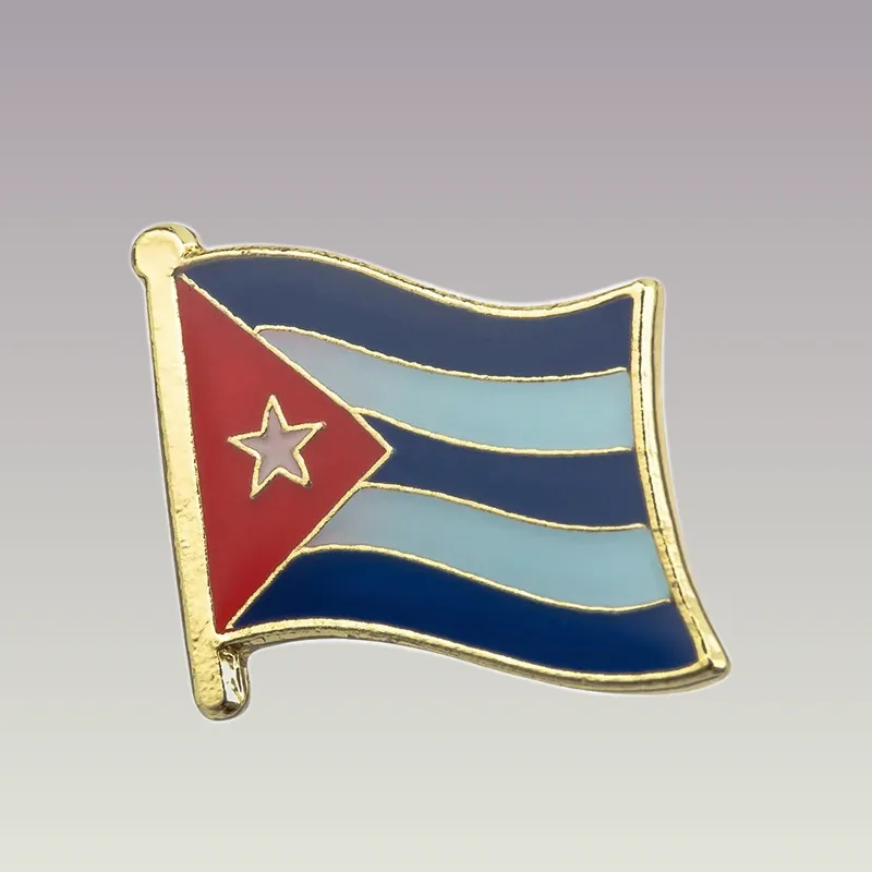 Découvrez notre Pin's Drapeau - Cuba, un accessoire parfait pour afficher votre passion pour Cuba. Achetez-le maintenant et ajoutez une touche unique à votre collection !