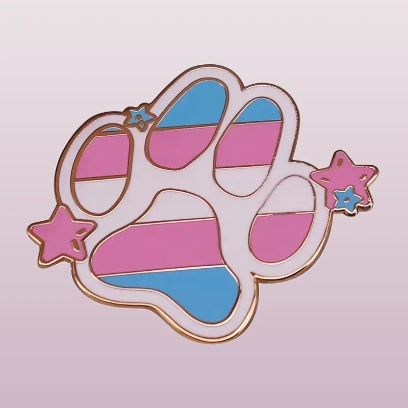 Achetez des pins LGBT - Patte pour afficher votre fierté ! Découvrez nos pins LGBT - Paw, l'accessoire parfait pour afficher votre fierté et votre style. Achetez maintenant et montrez votre soutien !
