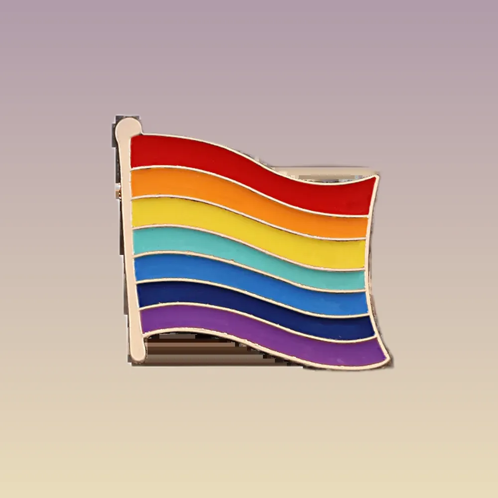 Découvrez nos pins LGBT - Drapeau de la fierté #3, parfaits pour afficher votre soutien et votre fierté. Commandez maintenant pour ajouter une touche colorée à votre style !